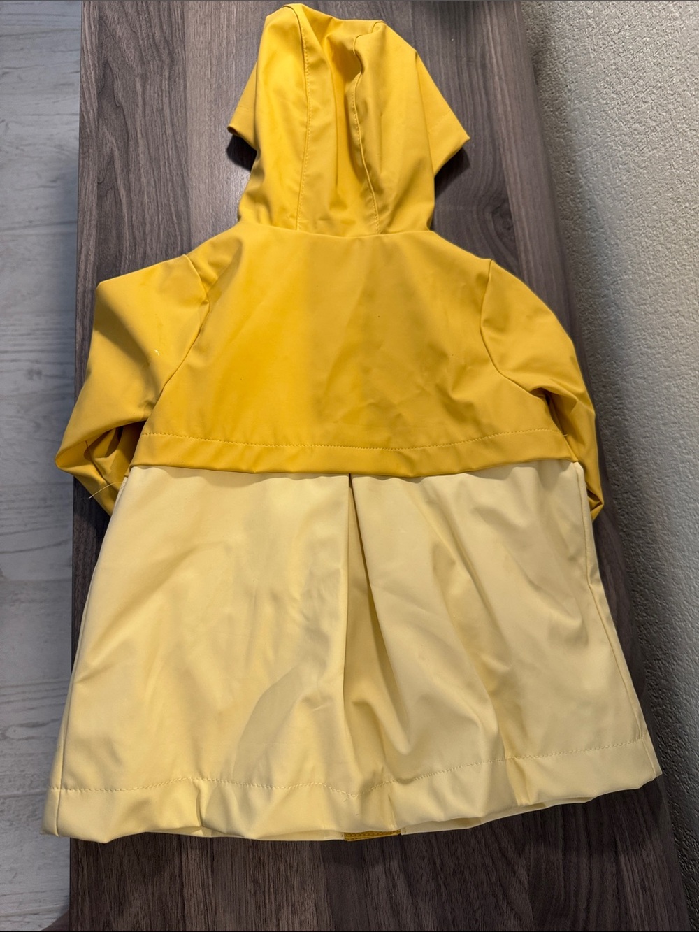 Cynthia Crowley Kids Yellow Two-Tone Hooded Raincoat, 2T - Picture 2 of 3